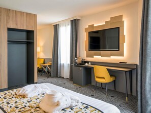 Superior-Zimmer, 1 Doppelbett | Allergikerbettwaren, Zimmersafe, Schreibtisch