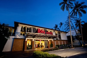 Exterior detail - ibis Samui Bophut (Koh Samui)