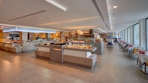 Buffet - Protur Playa Cala Millor Hotel - Adults Only (Sant Llorenc des Cardassar)