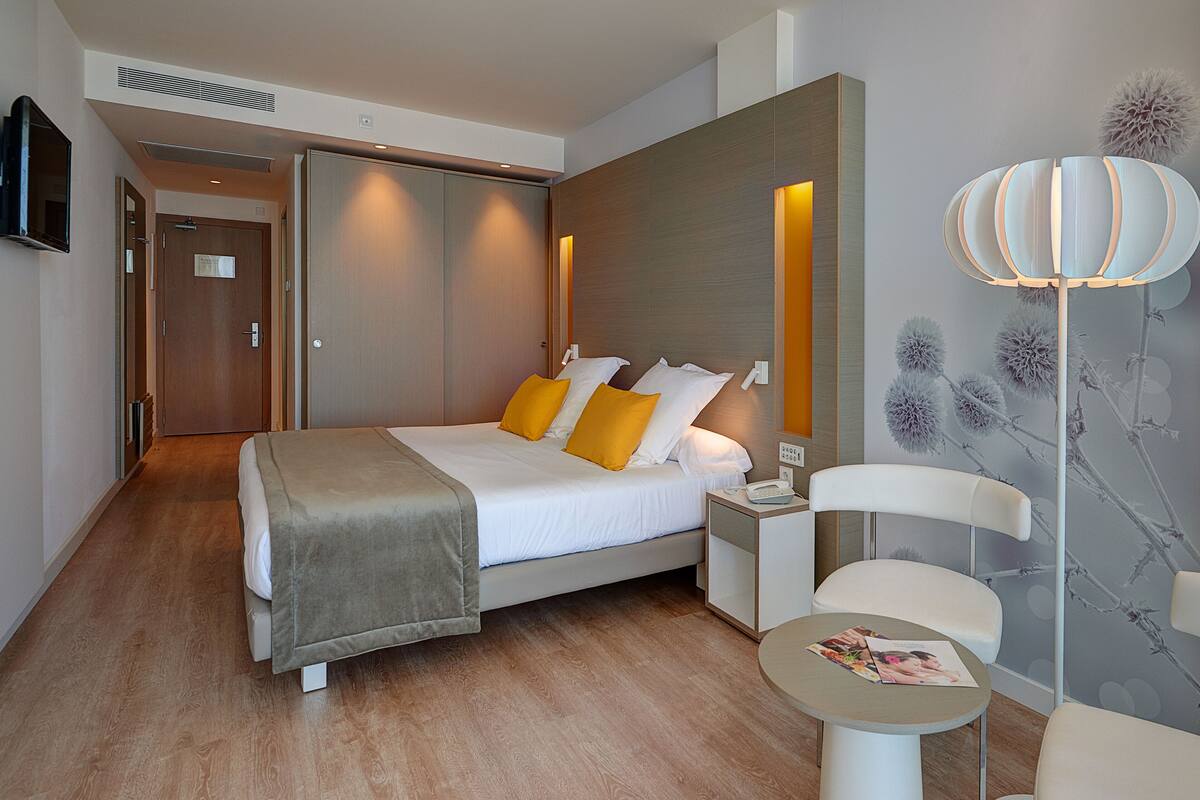 Minibar, desk, blackout drapes, individually decorated