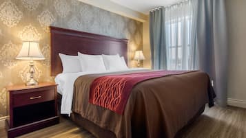 Suite, 1 cama King size, para no fumadores | Camas Select Comfort, escritorio y espacio para trabajar con laptop