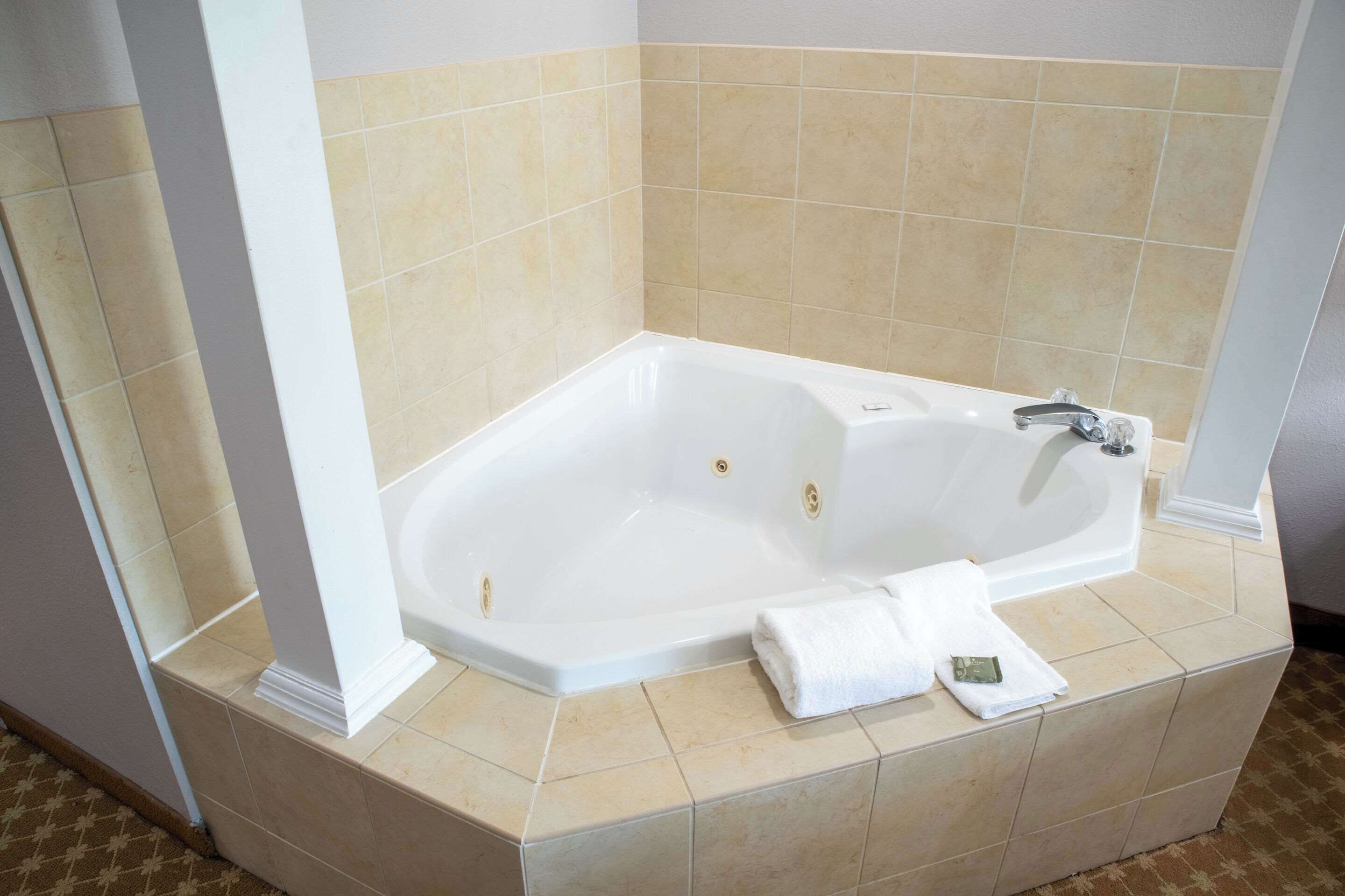 hypo-allergenic bedding, in-room safe, desk, laptop workspace