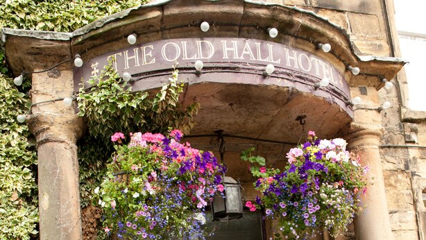 The entrance to The Old Hall Hotel with a signboard for Mary's Wine Bar. - Old Hall Hotel (Buxton)