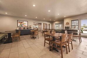Free continental breakfast