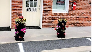 Reception - Relax Inn Dover Near Speedway (Dover)