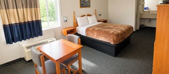 Relax Inn Dover Near Speedway