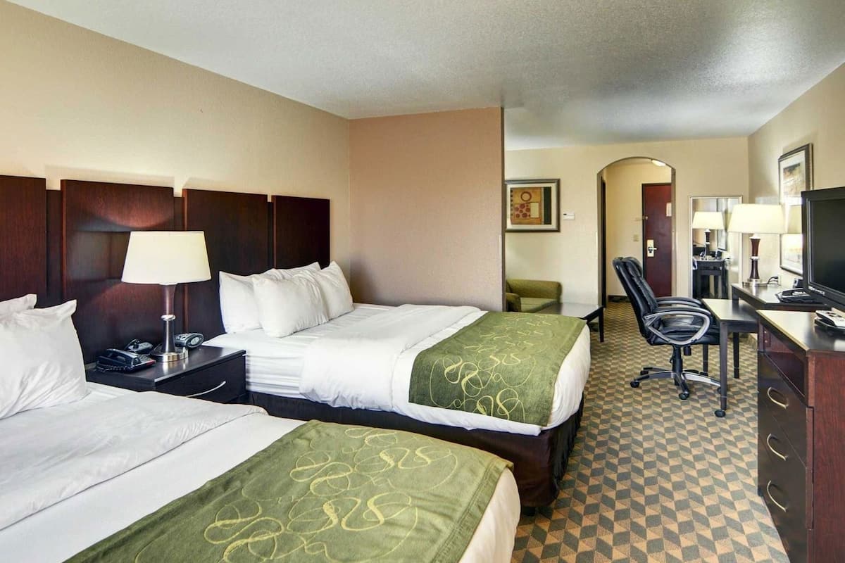 In-room safe, desk, laptop workspace, iron/ironing board