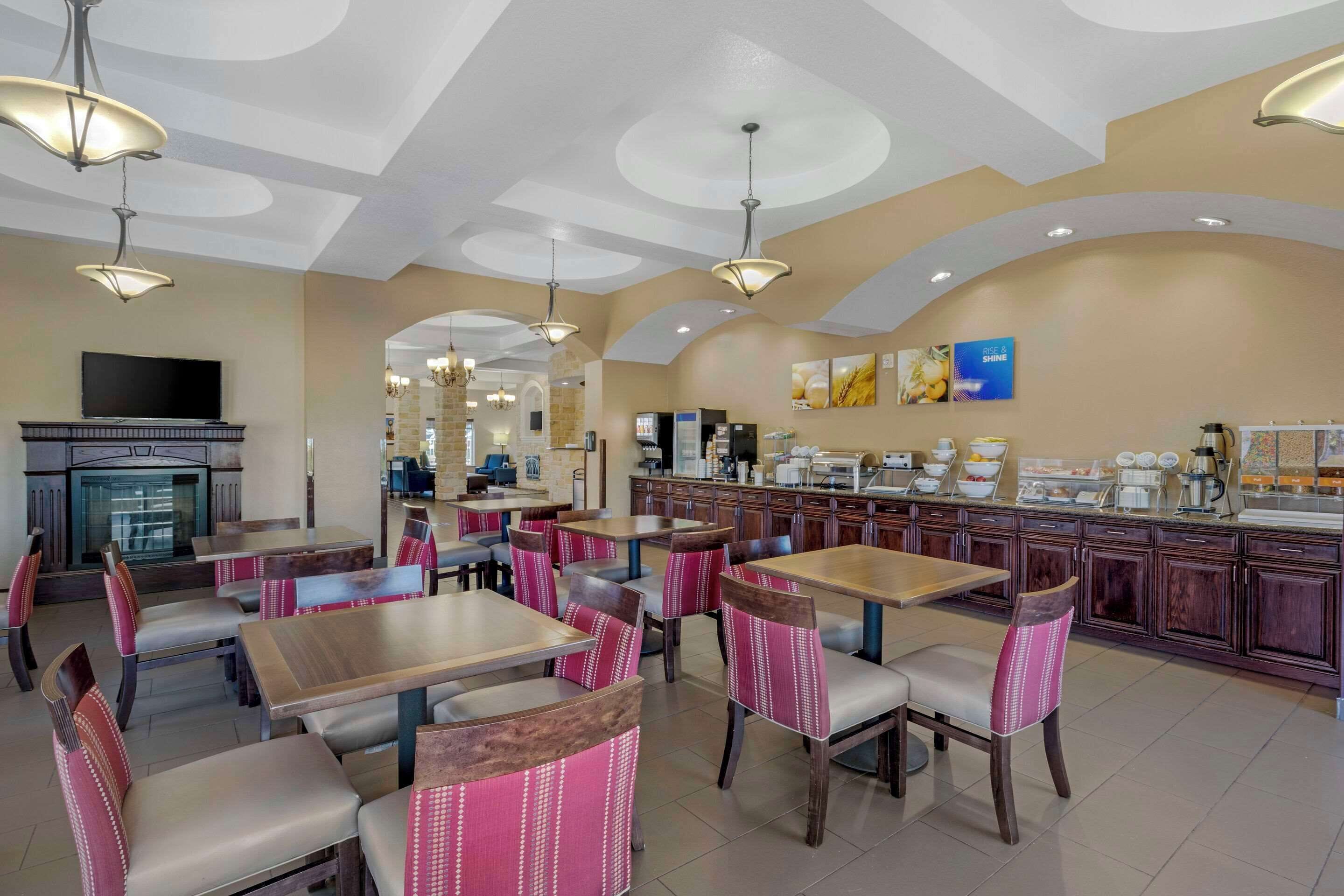 Free daily full breakfast