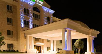 Holiday Inn Express & Suites Borger by IHG