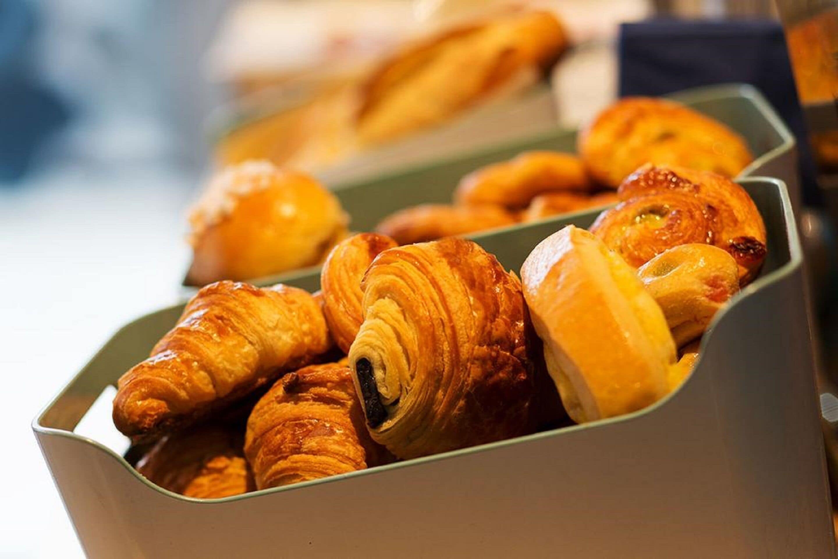 daily continental breakfast (eur 12 per person)