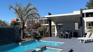Outdoor pool, pool loungers