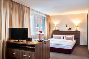 1 bedroom, minibar, in-room safe, desk