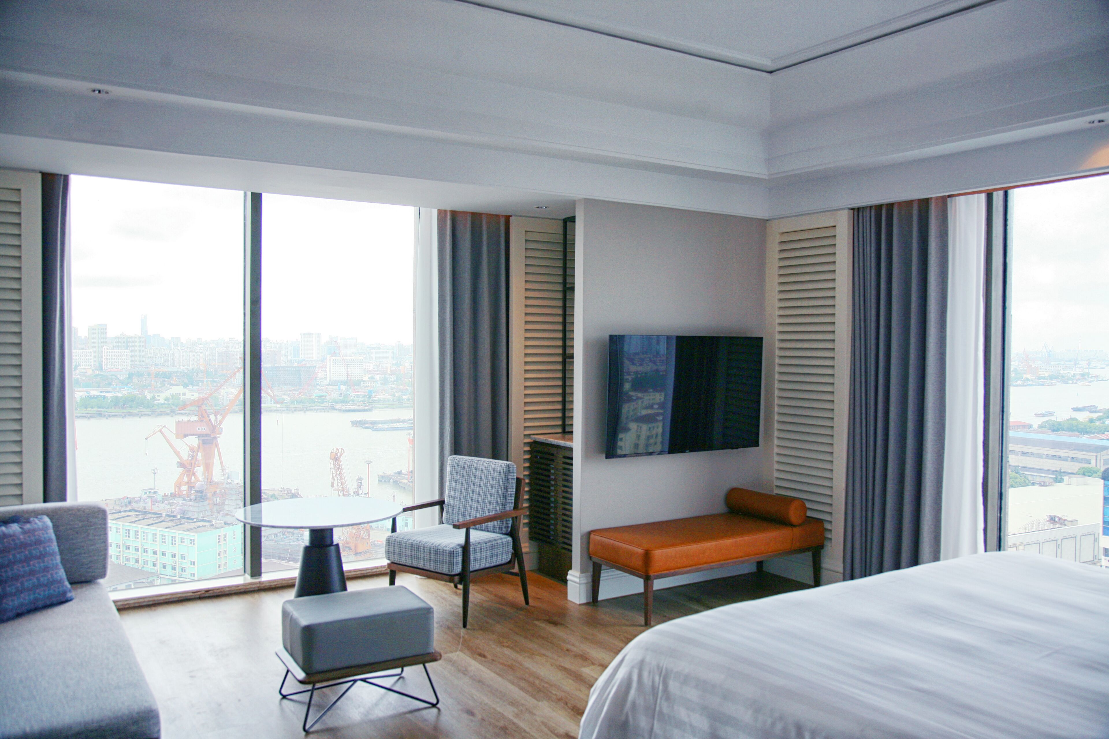 premium bedding, down duvets, select comfort beds, minibar