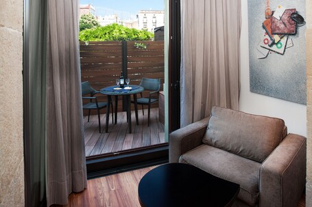 Catalonia Port - view 2