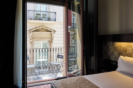 1 habitación, minibar y caja de seguridad en la habitación