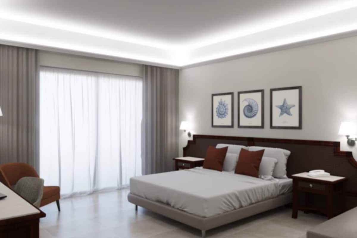 Junior studio suite | Luxe beddengoed, een minibar, een kluis op de kamer, een bureau
