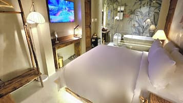 Habitación superior | Ropa de cama de alta calidad y minibar