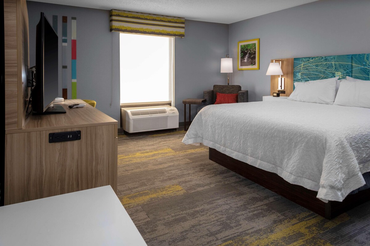 Hypo-allergenic bedding available, down comforters, desk