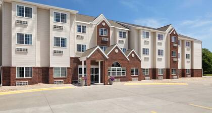 Microtel Inn & Suites by Wyndham Kearney