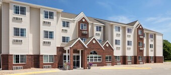 Microtel Inn & Suites by Wyndham Kearney