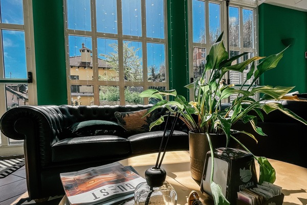 Sala de estar en el lobby