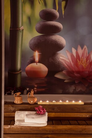 Couples treatment rooms, sauna, steam room, Turkish bath