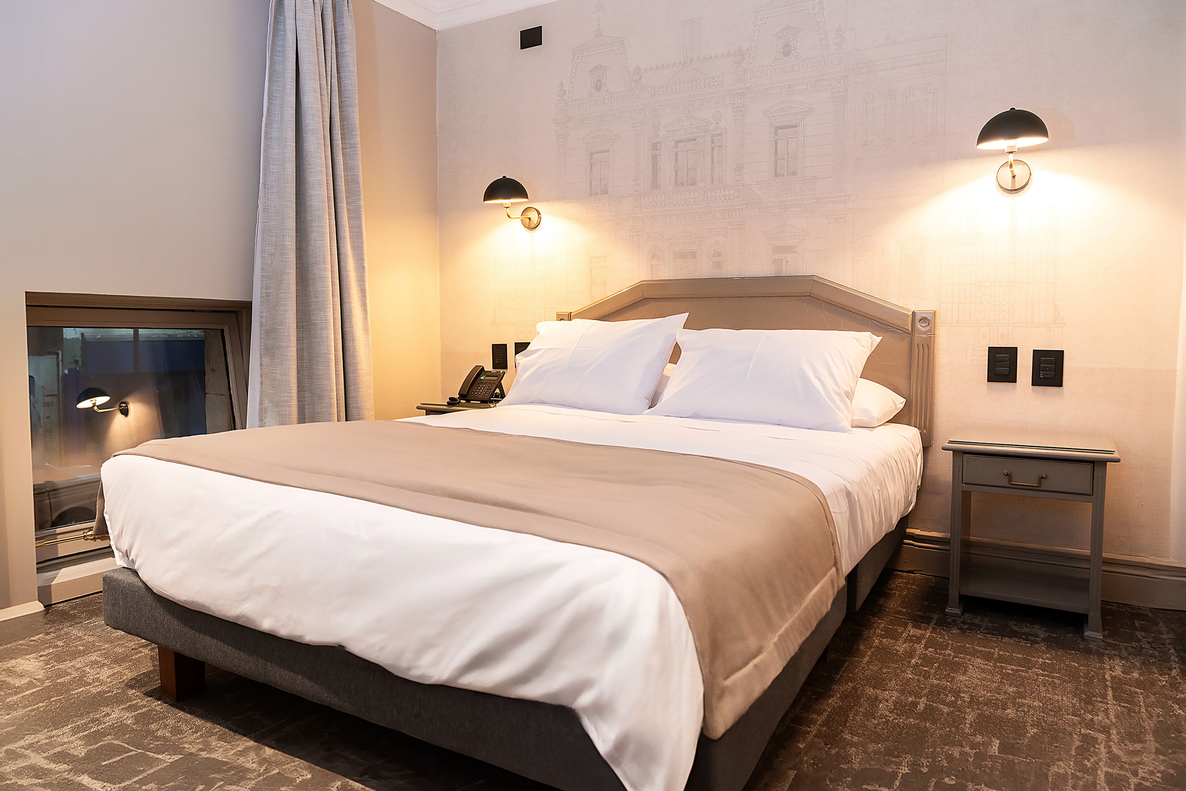 standard double room | minibar, in-room safe, rollaway beds, free wifi