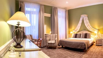 Suite estándar | Minibar, caja fuerte, camas supletorias y wifi gratis