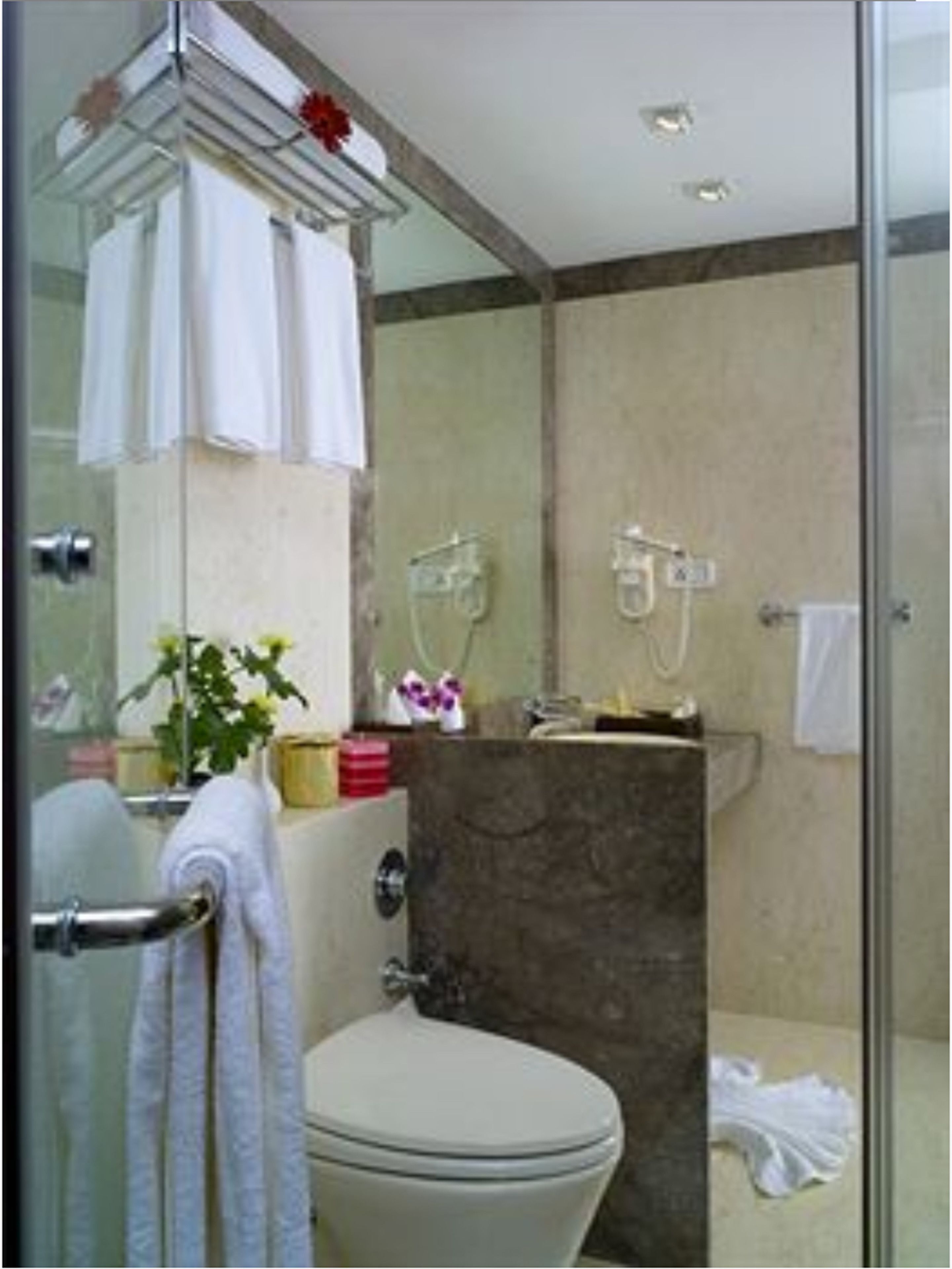 shower, free toiletries, hair dryer, bathrobes