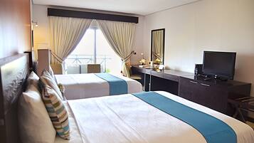 In-room safe, desk, blackout drapes, free WiFi