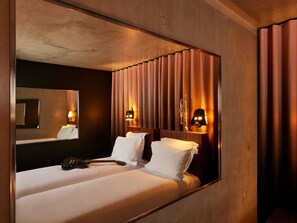 双床房, 2 张单人床 (Medium Mama) | 高档床上用品、客房内保险箱、特色装修、办公桌