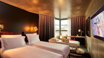 Tremannsrom (Large Mama) | Sengetøy av topp kvalitet, safe på rommet og individuelt dekorert