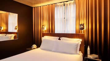 Double Room, 1 Double Bed (Medium Mama) | Premium bedding, in-room safe, individually decorated, desk
