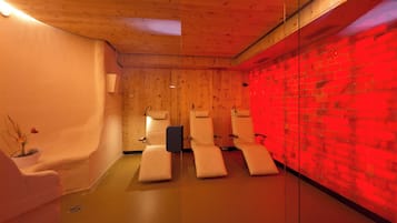 Sauna, Warmsteinmassagen, Tiefengewebe-Massagen