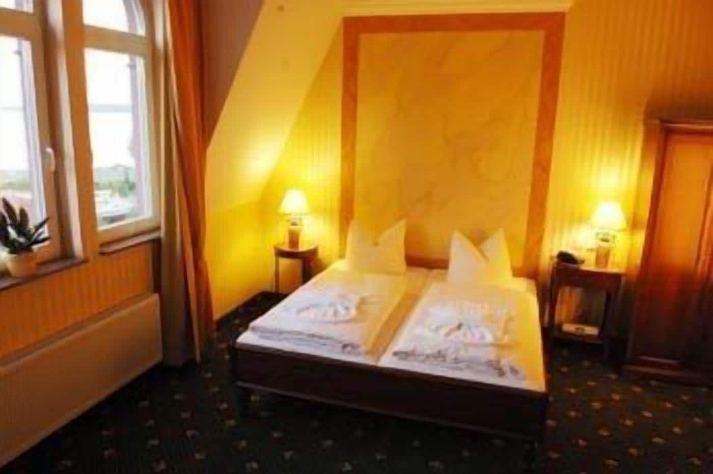 comfort double room | hypo-allergenic bedding, minibar, in-room safe, individually decorated