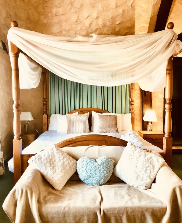 Caja fuerte, wifi gratis, ropa de cama