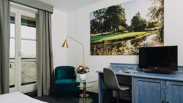 Superior Double Room | Living area