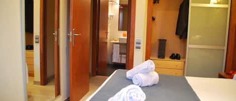 Chambres insonorisées, lits bébé (gratuits)