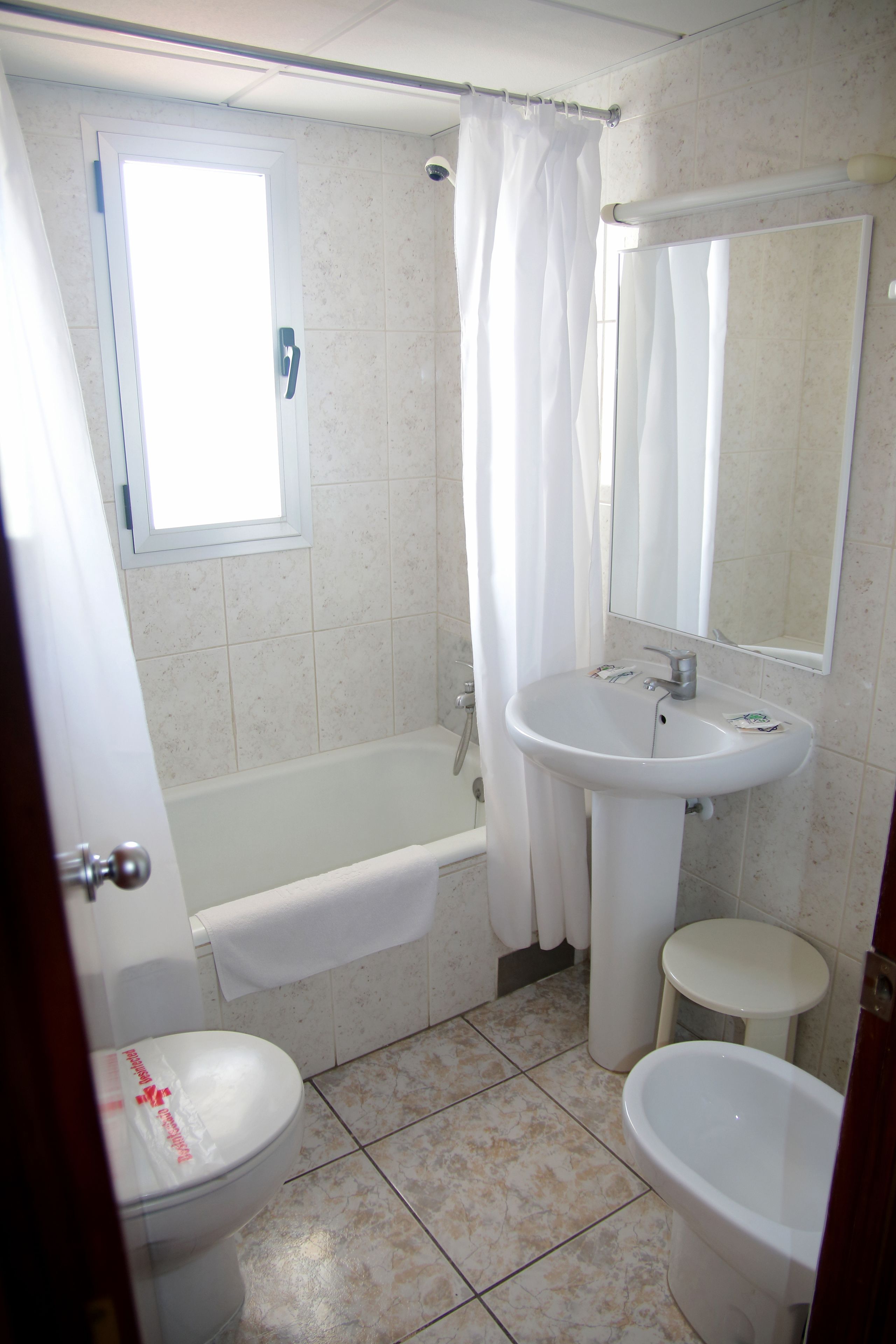 Photo - Hotel Tropical