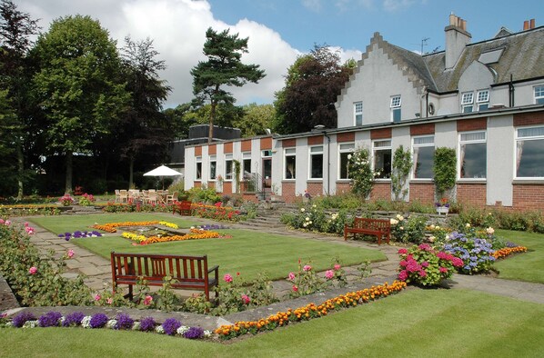 Exterior - Pitbauchlie House Hotel, Sure Hotel Collection by BW (Dunfermline)