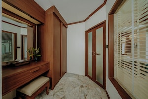 Luxury Villa, 1 Bedroom (Suite Cottage)