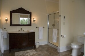 Chambre Davidson | Salle de bain