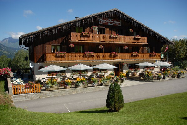 Majoituspaikan julkisivu