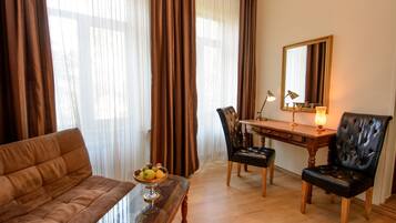 Suite, Balcony | Room amenity
