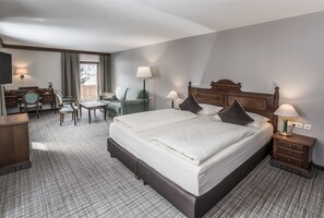 ファミリー ルーム | 高級寝具、羽毛の掛け布団、ピロートップベッド、ミニバー