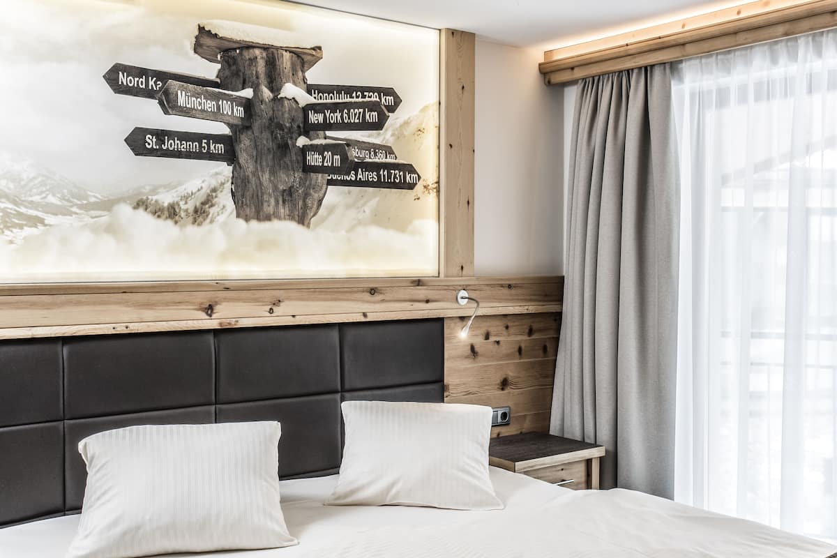 1 bedroom, premium bedding, down duvets, pillow-top beds