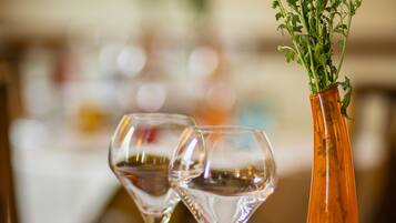 Aamiainen, lounas ja illallinen