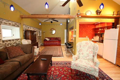 Alpenhof Bed and Breakfast