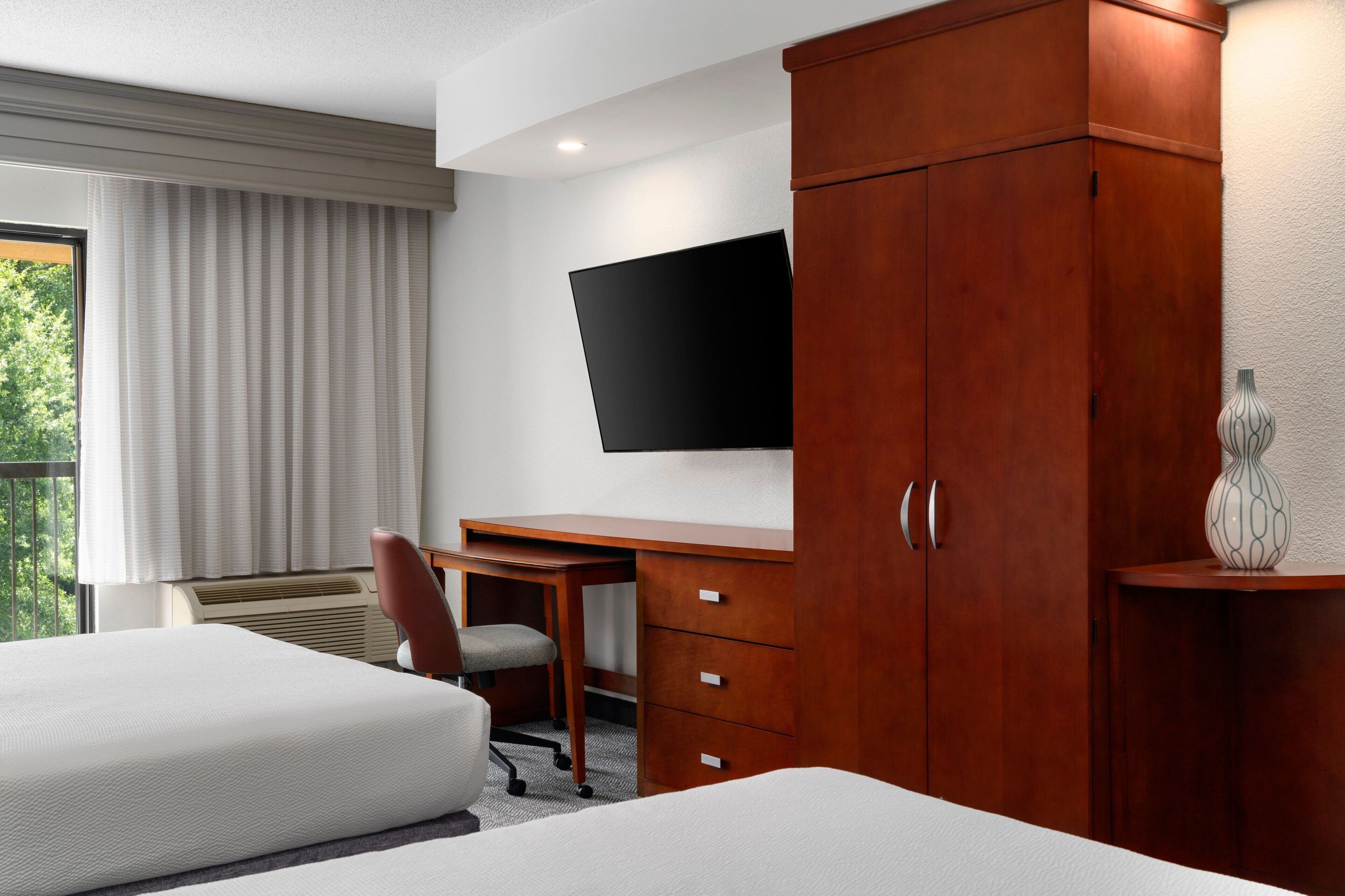 1 bedroom, hypo-allergenic bedding, in-room safe, desk