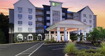 Holiday Inn Express & Suites Lakeland North - I-4 by IHG